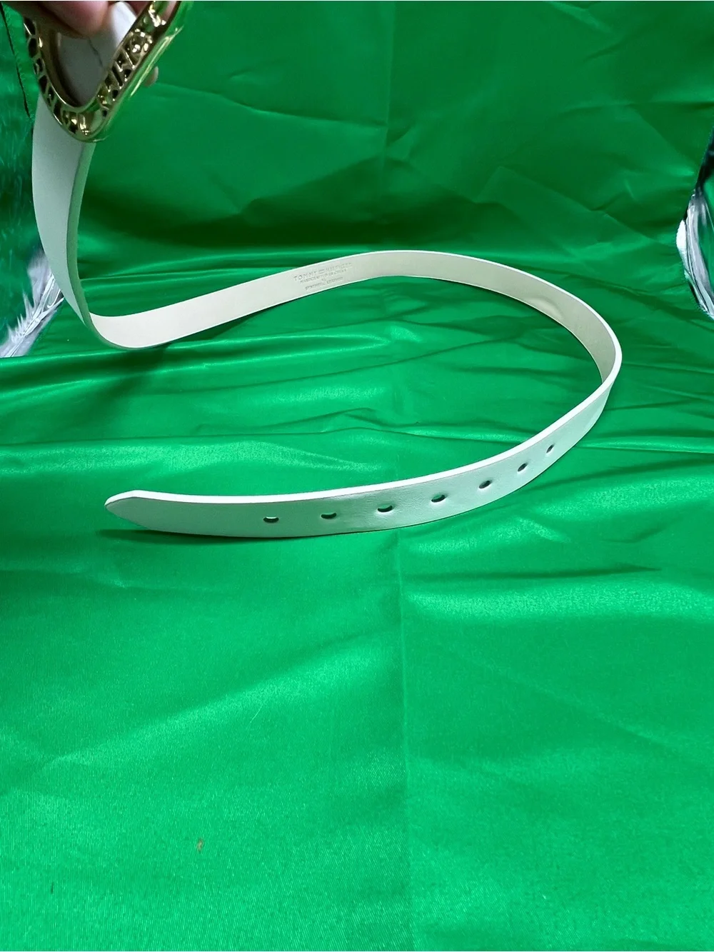 Tommy Hilfiger White Leather Belt with Gold Oval Logo Buckle
